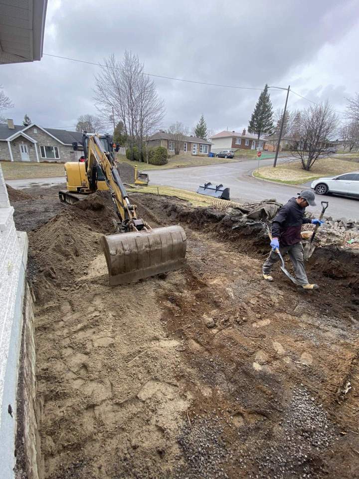Excavation cour Stoneham